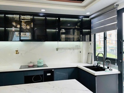 Nhà 1 trệt 4 lầu - Gía dưới 7 tỷ 4