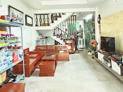 Mặt tiền kdoanh 5 tầng cạnh chợ Tân Hương 4x 19M - DÁ 7,xT 2