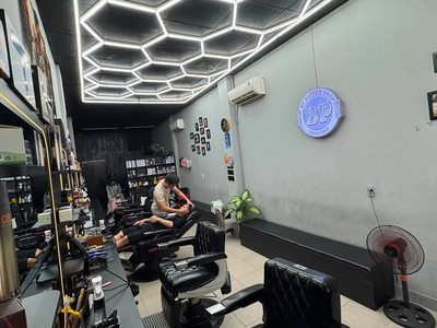 Cần sang tiệm tóc nam có phòng ở lại tại quận 12, hồ chí minh 1