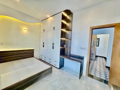 Hẻm xe hơi - hẻm thông - khu dân trí an ninh - ngang gần 5m bề thế - nhà mới full nội thất vào ở 1