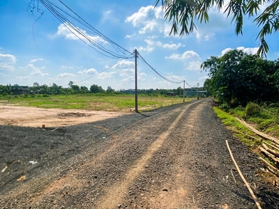 Đất thành tâm chơn thành 205m2 mặt đường ô tô sổ sẵn 789 triệu 1