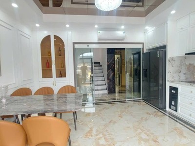 Bán nhà mặt phố Đại La-Hà Nội 2