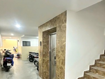 Mặt Tiền CHDV nhà mới 6 tầng thang máy ,nganv 6m - 22 phòng ,ngay aeon maill Tân phú 1