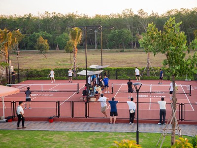 Sổ sẵn đất resort lumian village sát hồ đá bàng 140m  giá 11tr/m  - lãi suất 6.9 cố định 2 năm 2