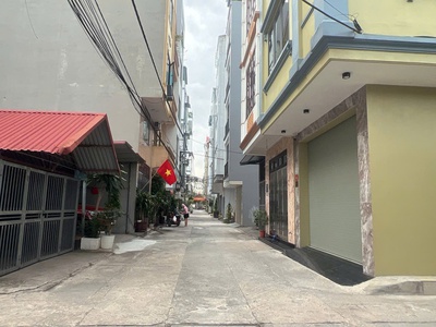 Bán đất phân lô lai xá ô tô tránh dân trí cao nhỉnh 7 tỷ 1