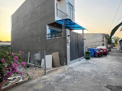Lô đất gần vinhomes grand park q9- 68m2   nhỉnh 3 tỷ   đường ôtô tránh  kdc bàn cờ 1