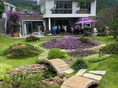 Cho thuê villa sân vườn 12 phòng ngủ gần đèo pren đà lạt 35tr/tháng 4