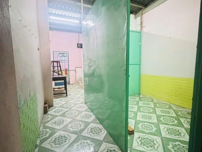 Bán nhà hẻm 6m lạc long quân - ngay hòa bình, 7,5x25m, 2 tầng cũ - 1 đời chủ, chỉ 14,9 tỷ. 4