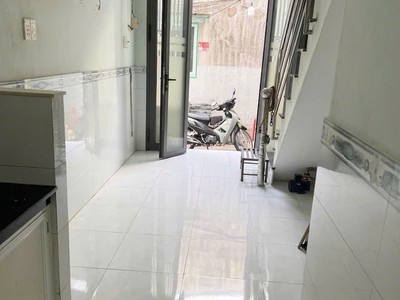 Nhà 2 tầng bình tiên - giá chỉ 2,45 tỷ - sát quận 5 - sổ hồng riêng 1