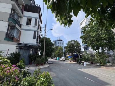 L2509  đất mt an phú đông 13, đối diện vạn phúc city - giá 8.x tỷ 2