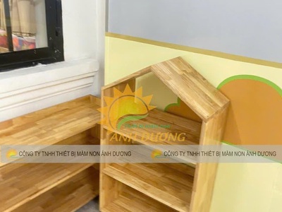 Kệ gỗ mầm non, kệ gỗ mầm non montessori 4