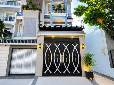 Giáp bàu cát - hẻm nhựa 8m thông - lô góc 0 lg - 80m ngang 4.3m - 3 tầng chỉ 9.x 0