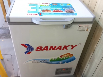 Bình tân sang kiot bán kem đẹp lắm , vỉa hè rộng sang giá rẻ : 9 tr, khu tên lửa, tel : 3