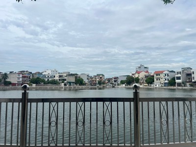 Bán đất mặt hồ Bình Minh, phường Lê Thanh Nghị, TP Hải Dương, 109m2, mt 5.57m, vị trí đẹp, 4 tỷ 0