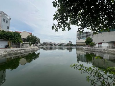 Bán đất mặt hồ Bình Minh, phường Lê Thanh Nghị, TP Hải Dương, 109m2, mt 5.57m, vị trí đẹp, 4 tỷ 2