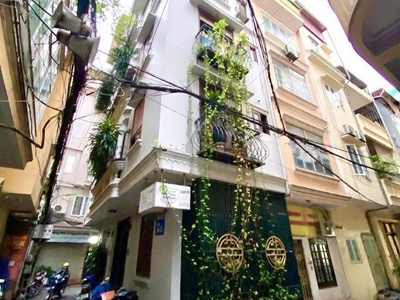 Duy nhất ngã tư Phạm Văn Đồng, Xuân Thủy, 40m2, 5T, p/lô, ô tô, ở k/doanh đỉnh, nhỉnh 20 tỷ 0