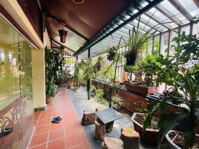 Duy nhất ngã tư Phạm Văn Đồng, Xuân Thủy, 40m2, 5T, p/lô, ô tô, ở k/doanh đỉnh, nhỉnh 20 tỷ 4