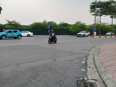 Vị trí đắc địa đường tư đình - long biên. 1