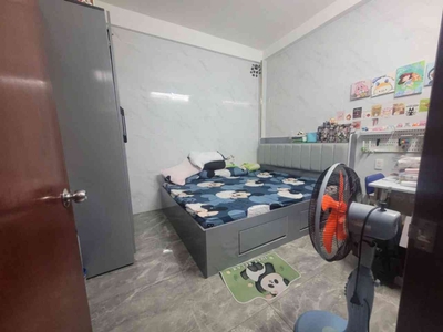 H2518 căn hộ vuông vức vài bước qua quận 1 sát cầu bông - giá 3.x tỷ 2