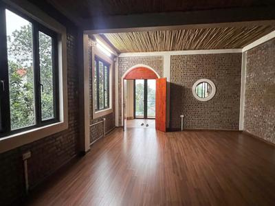 Bán đất tặng nhà 4 tầng tại Hòa Lạc 4