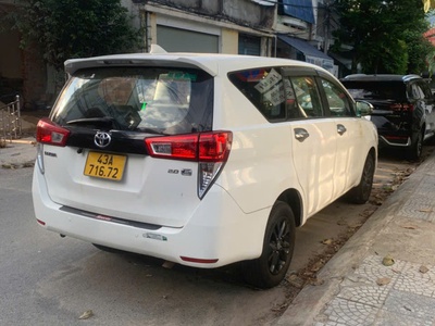 TOYOTA INNOVA E 2.0 2019 số sàn xe dich vụ biển vàng máy zin giá tốt 2