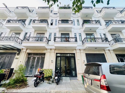 Nhà phố 7 phòng khép kín   dòng tiền 22 triệu/tháng   giá chỉ 5,79 tỷ 2