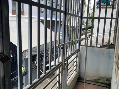 Cho thuê nhà nguyên căn quận 7 , gần phú mỹ hưng , 100m sử dụng 3