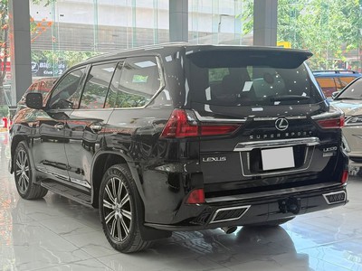 Bán Lexus LX570 Super sport Trung Đông, sản xuất 2018. 5