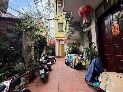 Nhà Hàn Thuyên 20M2 3 Tầng 5.95 Tỷ Ngõ Rộng Sạch Thoáng 15M Ra Ô TÔ -SDCC Riêng Biệt 0