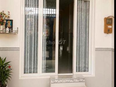 Bán nhà 1 lầu đúc kiên cố Hẻm 1206 Huỳnh Tấn Phát, P. Tân Phú Q7 0
