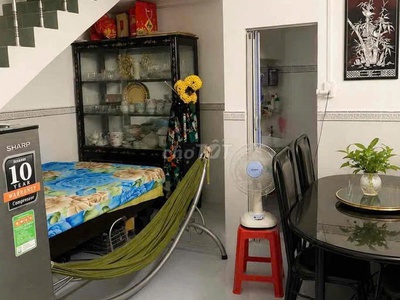 Bán nhà 1 lầu đúc kiên cố Hẻm 1206 Huỳnh Tấn Phát, P. Tân Phú Q7 3