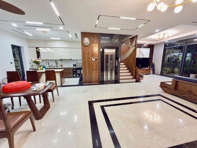 Bán biệt thự đơn lập 4 tầng đẹp An Phú KĐT Dương Nội, 208m2, mặt tiền 28m, lô góc, thang máy, giá 59 1