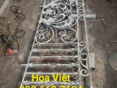 Cần tìm đơn vị gia công lan can sắt nghệ thuật 4