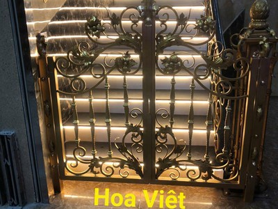 Cần tìm đơn vị gia công cổng sắt mỹ thuật đẹp 6