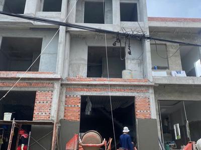 Cần bán gấp nhà mới xây Thạnh Xuân 25, Q12 1 trệt 2 lầu thuận tiện di chuyển sang Gò Vấp 1
