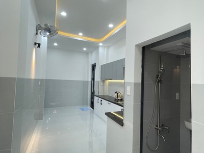 Gần Đầm sen - Nhà đẹp ở ngay 3