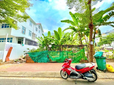 Bán 2 lô đất nền liền kề tại KDC Kim Sơn, Q. 7. DT: 200m2, giá TL 1