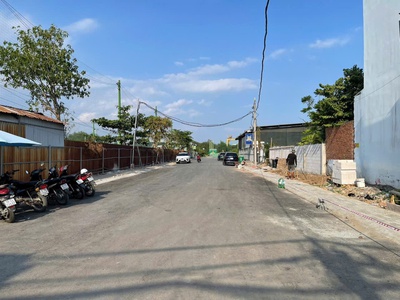 Chỉ 60tr/m2 . Đất đường 12m . p phú thuận Quận 7 . 6x41m 7x41m 8x41m 2