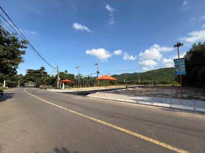 Đất Đà Nẵng - ngay trục chính DH8 gần ubnd xã Hòa Tiến 1