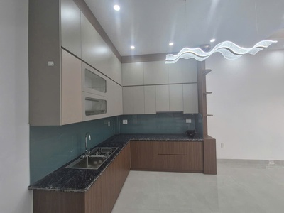 Nhà 2 Tầng Sân Cổng Riêng Quỳnh Cư, Hùng Vương, Hồng Bàng DT 71m , MT 5,05m, Chỉ 2,45 Tỷ 0