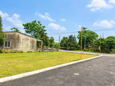 Mặt tiền đường nhựa 5m5 cực đẹp chính chủ - giá chỉ từ 1ty3. Thích hợp đầu tư hoặc kinh doanh 0