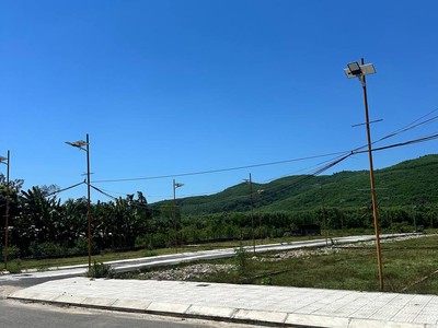 Đất nền trung tâm xã Hòa Tiên 0