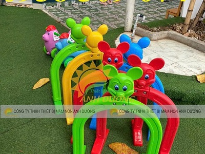 Cung chui hình thú mầm non, cổng chui thú mầm non 1