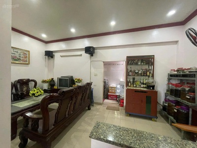 Nhà 3 tầng hẻm xe hơi rộng - gần chợ, trường học, bệnh viện bình tân 1