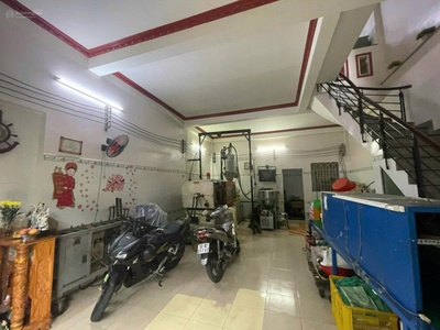 Nhà 3 tầng hẻm xe hơi rộng - gần chợ, trường học, bệnh viện bình tân 3