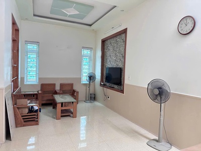 Cho thuê nhà Văn Cao ,Hải Phòng . Đầy đủ đồ chỉ 10M . Chuyên gia , gia đình ở lâu dài 1