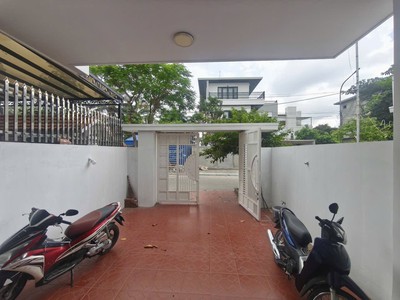 Bán nhà 3 tầng 90m2 độc lập tại Trà Khê, Anh Dũng, Dương Kinh, căn góc 2