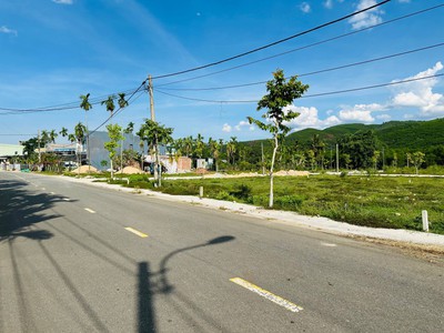 Mặt tiền đường nhựa 10m5 cực đẹp chính chủ - giá chỉ từ 1ty3 mua ngay kẻo hết 0