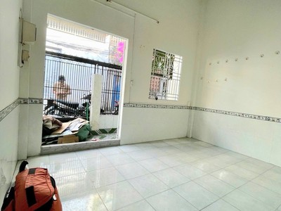 Hiệp bình chánh nhà 2 mặt hẻm - ngang 5.3 hiếm - ngay chợ hiệp bình - shr - chỉ 4.5 ty 3