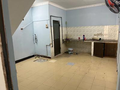 Cho thuê nhà riêng 2 tầng , hẻm xe hơi ni sư huỳnh liên, tân bình 1